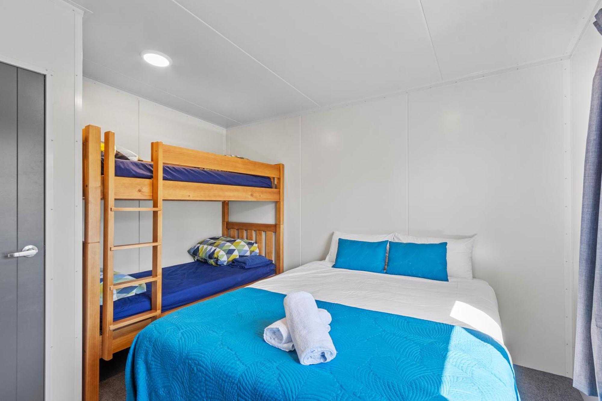 North South Holiday Park Christchurch Esterno foto
