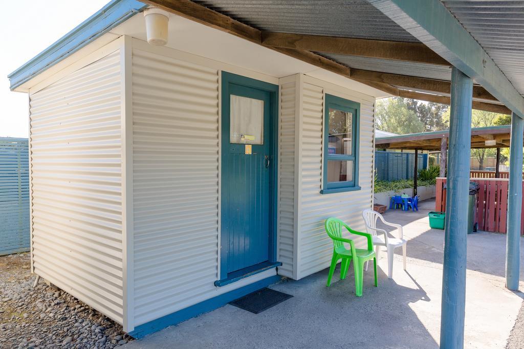 North South Holiday Park Christchurch Esterno foto
