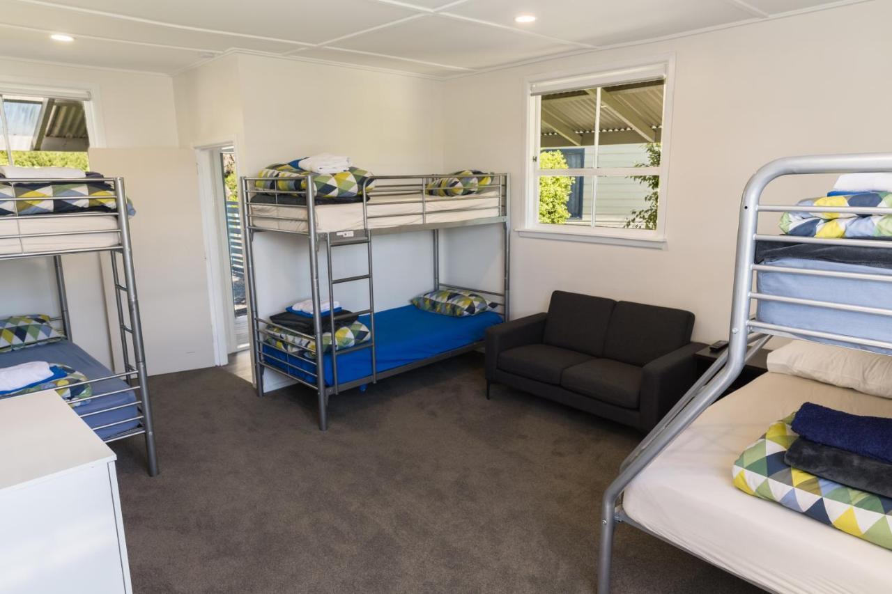 North South Holiday Park Christchurch Esterno foto