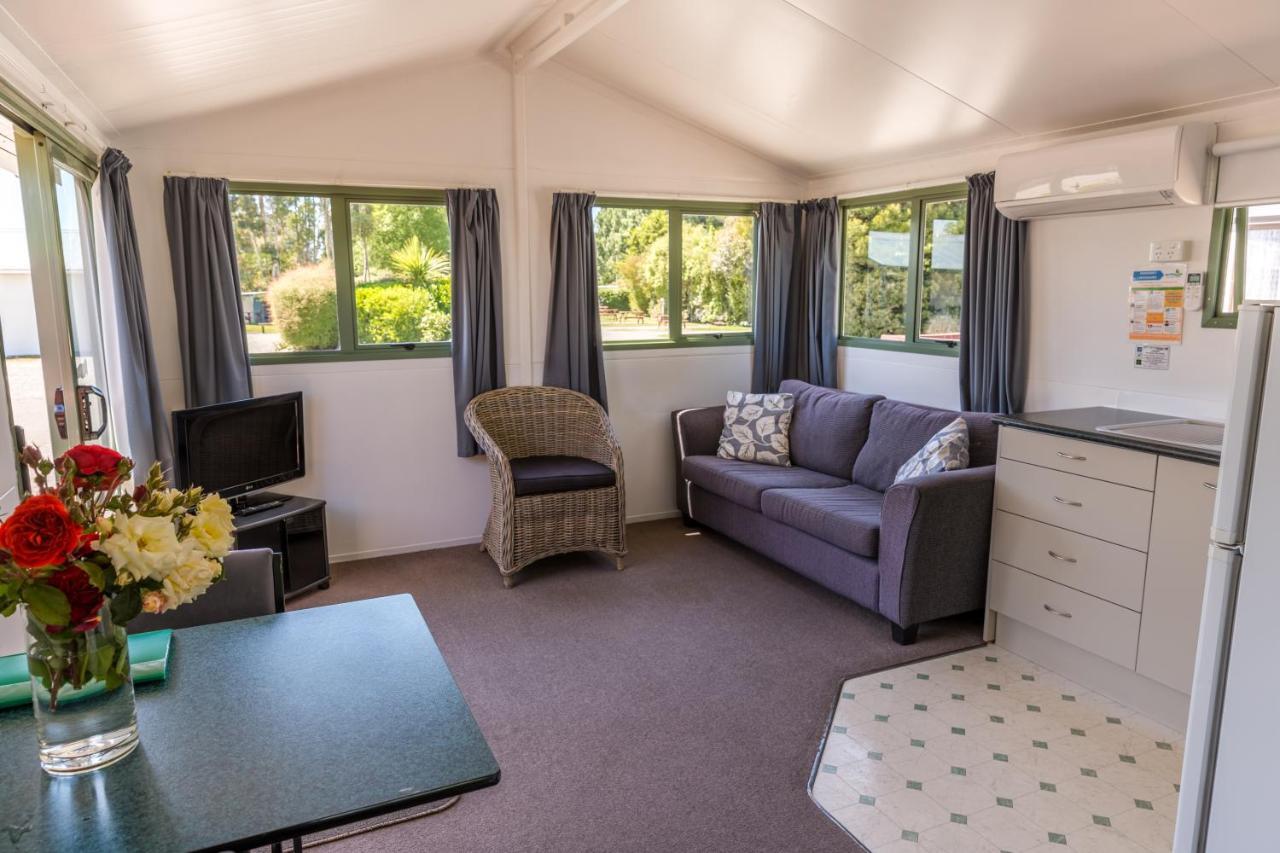 North South Holiday Park Christchurch Esterno foto